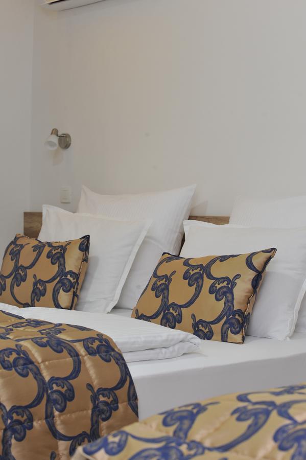 Motel As Hadzici Екстер'єр фото